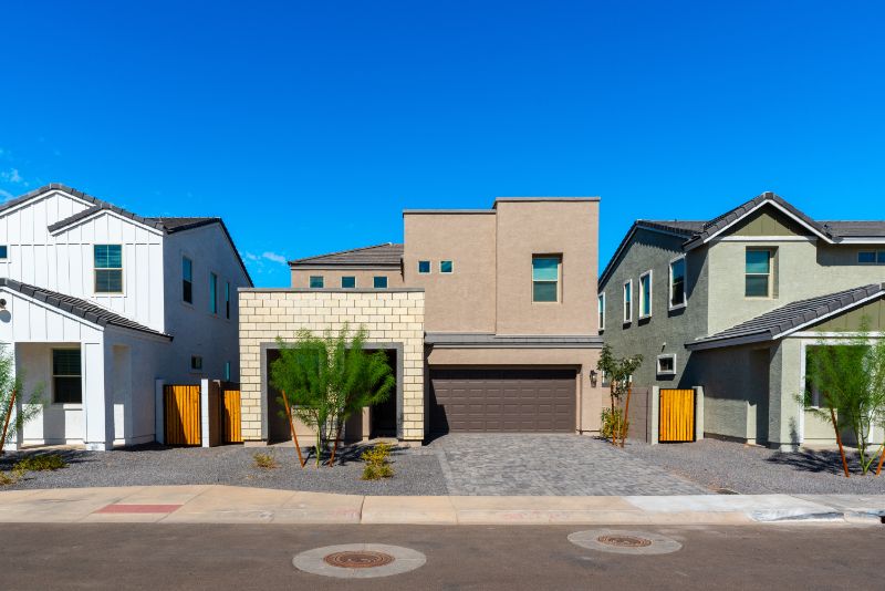 Arizona homes with shingle roofs