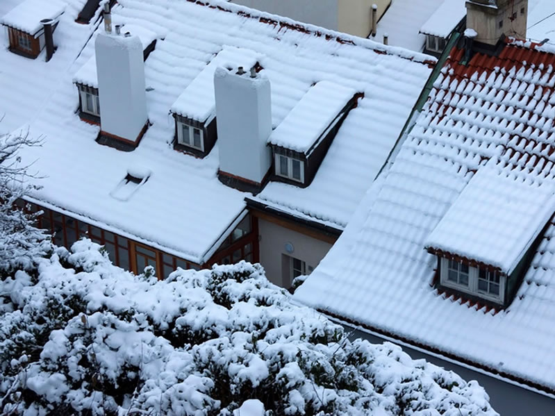 The Complete Winter Roof Maintenance Guide for Homeowners - Featured Image