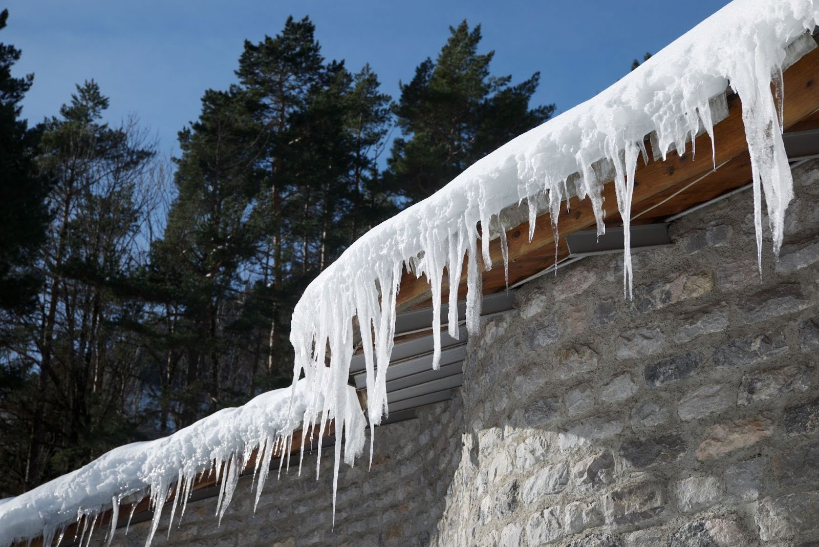 The Link Between Ventilation and Ice Dams